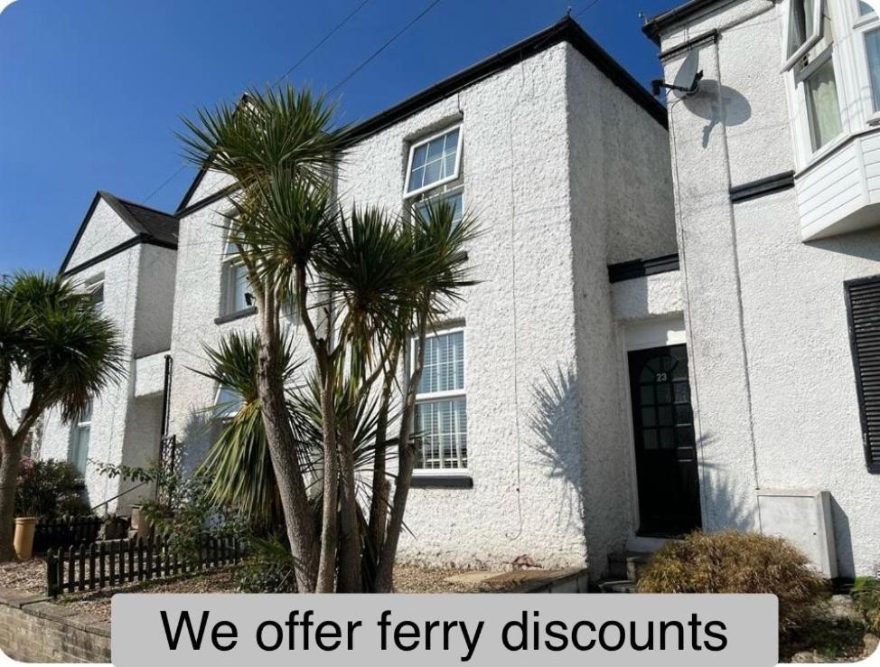 Charming House By The Sea Villa Ryde  Exterior photo